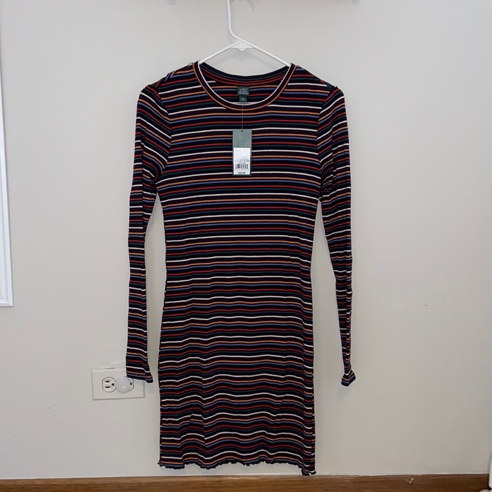 Juniors long sleeve multicolored dress